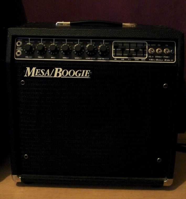 Anyone using 2 amps at once? Either in stereo or not Effects and